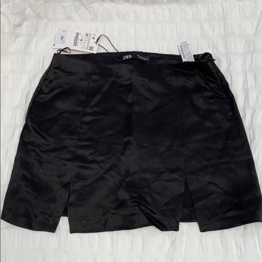 Zara Black Mini Skirt NWT size medium